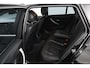 BMW 3-Serie Touring 320i Executive (NAVIGATIE, PARKEERSENSOREN, CRUISE CONTROL, AUTOMAAT)