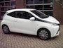 Toyota Aygo 1.0 VVT-i x-play CAMERA / CRUISE CTR / AIRCO/LED