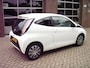 Toyota Aygo 1.0 VVT-i x-play CAMERA / CRUISE CTR / AIRCO/LED