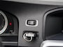 Volvo V60 1.6 DRIVe Summum | Leder | Xenon | PDC | Stoelverwarming | Trekhaak | Climate control