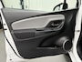 Toyota Yaris 1.0 VVT-i Aspiration KEURIGE AUTO !! | 12 Voltaansluiting | 1e Eigenaar. | Achteruitrijcamera