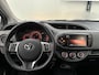 Toyota Yaris 1.0 VVT-i Aspiration 1e eigenaar! KEURIGE AUTO !! | 12 Voltaansluiting | 1e Eigenaar. | Achteruitrijcamera