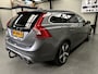 Volvo V60 2.0 T4 Business Sport Intellisafe Pro Line R Design!!! | Achteropkomend verkeer waarschuwing | Autonomous Emergency Braking | Bots herkenning systeem