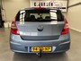 Hyundai i30 1.6i Dynamic Business | Airco (automatisch) | Alarmsysteem | Lichtmetalen velgen 16"