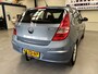 Hyundai i30 1.6i Dynamic Business | Airco (automatisch) | Alarmsysteem | Lichtmetalen velgen 16"