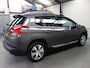 Peugeot 2008 1.2 VTi Allure Pack Premium Plus | 12 Voltaansluiting | 16" LMV Hydre Gris Dilium | AUX aansluiting