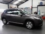 Peugeot 2008 1.2 VTi Allure Pack Premium Plus | 12 Voltaansluiting | 16" LMV Hydre Gris Dilium | AUX aansluiting
