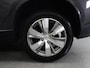 Peugeot 2008 1.2 VTi Allure Pack Premium Plus | 12 Voltaansluiting | 16" LMV Hydre Gris Dilium | AUX aansluiting
