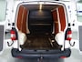 Volkswagen Transporter 2.0 TDI L1H1 T800 Elektr pakket | 1e EIGENAAR | AUX aansluiting. | Achterdeuren met ruiten