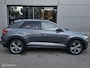 Volkswagen T-Roc 2.0 TSI 4Motion 3x R-line Panorama/Virtual/Beats/Trekhaak