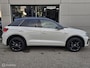 Volkswagen T-Roc 1.5 TSI 3x R-Line Business+ Panorama/Keyless/Trekhaak/Ascotgrey