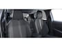 Peugeot 208 Allure | 16" Lichtmetalen velgen 'ELBORN' | Climate Control | Dashboard en deurpanelen in kunststof met carboneffect