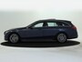 Mercedes-Benz C-klasse Estate 300 e AMG Plug-In Hybride AMG Line | Trekhaak | Panorama Schuif-Kanrteldak | Distronic | Stuur en Stoelverwarming. Inclusief 24 maanden Mercedes-Benz Certified garantie voor Europa.
