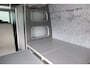 Volkswagen Transporter 2.0 TDI 140pk LANG (lage km stand) T5 GP Camper L2H1 hefdak 4 persoons. Inbouw 2023 , Zonnepaneel , Omvormer 220V , Lifeop Accu,Trekhaak, Navigatie , Cruisecontrol ,Parkeersensoren. etc
