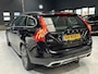 Volvo V60 2.0 D2 120pk AUTOMAAT Summum Business KEURIG NETJES I NAVI + CAMERA I LEER I TREKHAAK