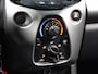 Peugeot 108 1.0 e-VTi Active | 1ste eigenaar | Airco | Bluetooth | Camera | LED | Start/Stop Systeem | Isofix | Privacy Glass | NL Auto! |