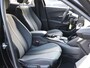 Peugeot 2008 136pk Hybrid Allure | Camera | Navigatie | Parkeersensoren VOOR+Achter | LEER/Stof | AUTOMAAT