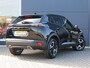 Peugeot 2008 136pk Hybrid Allure | Camera | Navigatie | Parkeersensoren VOOR+Achter | LEER/Stof | AUTOMAAT