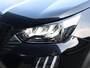 Peugeot 2008 136pk Hybrid Allure | Camera | Navigatie | Parkeersensoren VOOR+Achter | LEER/Stof | AUTOMAAT