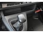 Opel Vivaro 2.0 145pk L2 | Navigatie Pro | Afn. Trekhaak | Betimmering | 180 Camera | Cruise Control | Airco | Parkeersensoren | Apple Carplay | Android Auto | !!