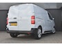 Opel Vivaro 2.0 145pk L2 | Navigatie Pro | Afn. Trekhaak | Betimmering | 180 Camera | Cruise Control | Airco | Parkeersensoren | Apple Carplay | Android Auto | !!