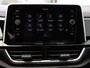 Volkswagen T-Roc R-Line-Edition 1.5 110 kW / 150 pk TSI | Camera | Trekhaak | 17" inch lm velgen | Keyless |