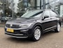 Volkswagen Tiguan 1.4 TSI eHybrid Life Business AUTOMAAT | A.CAMERA | NAVIGATIE | APPLE CARPLAY | ANDROID AUTO | ZEER LAGE KM STAND 29.661 | 1800KG TREKGEWICHT | PRACHTIGE AUTO