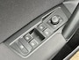 Volkswagen Tiguan 1.4 TSI eHybrid Life Business AUTOMAAT | A.CAMERA | NAVIGATIE | APPLE CARPLAY | ANDROID AUTO | ZEER LAGE KM STAND 29.661 | 1800KG TREKGEWICHT | PRACHTIGE AUTO