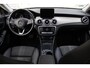 Mercedes-Benz CLA Shooting Brake 180 Business Solution AMG afneembare trekhaak, airco, boekjes, NAP, 2 sleutels, naviagtie