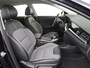 Kia e-Niro DynamicLine 64kWh SOH=100% Warmtepomp Apple Carplay Android Auto Adaptieve Cruise Control Navi Ecc Camera Pdc DAB Stoelverwarming Stuurverwarming Kia Live Lmv 1e Eigenaar 100% Dealeronderhouden