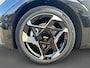 Kia EV4 Fastback GT-Line 81.4 kWh | Schuif/kanteldak | Lederen bekleding | 360 Graden camera | Head up display | Elektrische achterklep | Elektrische stoel verstelling met geheugen | Stoel verwarming + ventilatie voor | Dodehoek camera | Draadloze oplader | DEMO
