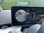 Kia EV4 Fastback GT-PlusLine 81.4 kWh | Schuif/kanteldak | Lederen bekleding | 360 Graden camera | Head up display | Elektrische achterklep | Elektrische stoel verstelling met geheugen | Stoel verwarming + ventilatie voor | Dodehoek camera | Draadloze oplader | DEMO