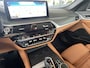 BMW 5-Serie Touring 530e M-Sport Plus Panoramadak Driving Ass Prof Keyless Rondzicht Camera Elek Stoelen Stoel + Stuurverwarming ACC DAB Head-Up Shadow Line BTW Tansanit Plug In Hybride 1e Eigenaar BTW Auto