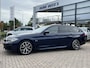 BMW 5-Serie Touring 530e M-Sport Plus Panoramadak Driving Ass Prof Keyless Rondzicht Camera Elek Stoelen Stoel + Stuurverwarming ACC DAB Head-Up Shadow Line BTW Tansanit Plug In Hybride 1e Eigenaar BTW Auto
