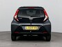 Toyota Aygo 1.0 VVT-i x-joy | Elektrisch vouwdak | Apple Carplay / Android Auto | Clima | Camera | 15 inch | Bluetooth | DAB | Privacy glas