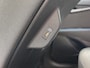 Kia e-Niro EV Light Edition 64.8 kWh | Accu = 100% | Navi | Climate & (adaptieve) cruise control | Apple Carplay & Andorid auto | Metallic lak | Fabrieksgarantie t/m 25-02-2031 + 3x 1 jaar* | NAP