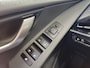Kia e-Niro EV Light Edition 64.8 kWh | Accu = 100% | Navi | Climate & (adaptieve) cruise control | Apple Carplay & Andorid auto | Metallic lak | Fabrieksgarantie t/m 25-02-2031 + 3x 1 jaar* | NAP