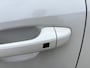 Kia e-Niro EV Light Edition 64.8 kWh | Accu = 100% | Navi | Climate & (adaptieve) cruise control | Apple Carplay & Andorid auto | Metallic lak | Fabrieksgarantie t/m 25-02-2031 + 3x 1 jaar* | NAP