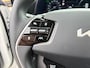 Kia e-Niro EV Light Edition 64.8 kWh | Accu = 100% | Navi | Climate & (adaptieve) cruise control | Apple Carplay & Andorid auto | Metallic lak | Fabrieksgarantie t/m 25-02-2031 + 3x 1 jaar* | NAP