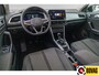 Volkswagen T-Roc 1.0 TSI 116 PK Business Edition | Stoelverw. | Apple Carplay / Android auto | PDC V+A | Automatisch inparkeren, Climate control, all season banden, extra getint glas achter