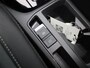 Volkswagen T-Roc 1.5 TSI R-Line Business | Navigatie | Camera | Stoelverwarming | elektrische klep | Airco | Black pakket | Beats audio |