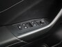 Volkswagen T-Roc 1.5 TSI R-Line Business | Navigatie | Camera | Stoelverwarming | elektrische klep | Airco | Black pakket | Beats audio |