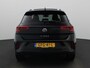Volkswagen T-Roc 1.5 TSI R-Line Business | Navigatie | Camera | Stoelverwarming | elektrische klep | Airco | Black pakket | Beats audio |