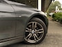 BMW 3-Serie Touring 318i M Sport | Leder, Navi, Carplay, Stoelverw., Cruise, Climate, El. Achterklep | Dealeronderhouden | NAP |