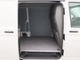Volkswagen Transporter 2.0 TDi L2H3 28 Comfortline 110 Pk | Trekhaak | Cruise Control | Airco | Carplay | Navigatiesysteem | LED | Parkeersensoren | 57.724 Km!