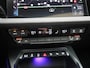 Audi A3 Sportback 30 TFSI Advanced edition 116 PK | S-line | Automaat | Navigatie | Camera | Adaptive Cruise Control | Trekhaak | Stoelverwarming | Virtual Cockpit | LED | Lichtmetalen velgen | Privacy glass |