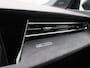 Audi A3 Sportback 30 TFSI Advanced edition 116 PK | S-line | Automaat | Navigatie | Camera | Adaptive Cruise Control | Trekhaak | Stoelverwarming | Virtual Cockpit | LED | Lichtmetalen velgen | Privacy glass |