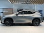 Lexus NX 450h+ AWD Executive Line | Schuif -/ kanteldak | Electrich bedienbare achterklep | 306 pk |