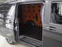 Mercedes-Benz Vito 116 CDI | L2 | AUT. | NL AUTO | DEALER ONDERHOUDEN | NAVIGATIE | CLIMATE CONTROL | CRUISE CONTROL | TREKHAAK | BETIMMERDE LAADRUIMTE | 17" LICHTMETALEN WIELEN | 3-ZITS | ACHTERUITRIJCAMERA | PARKEERSENSOREN