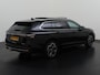 Volkswagen Passat Variant 1.5 eTSI Elegance Plug-In | Trekhaak | Leder | Panoramadak | Zondag Open!